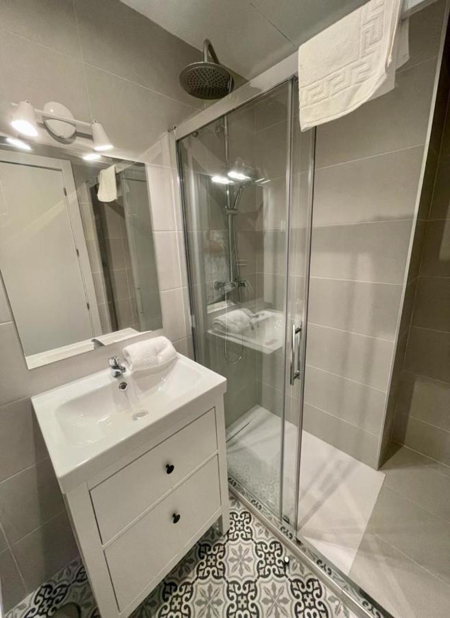 مدريد Downtown&New Apt Para 9Pax En La Plaza De Chueca المظهر الخارجي الصورة